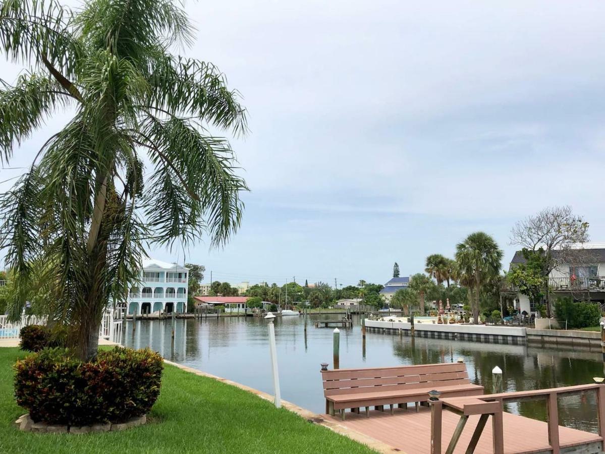 Where The Sun Meets The Water St. Pete Beach Exterior photo